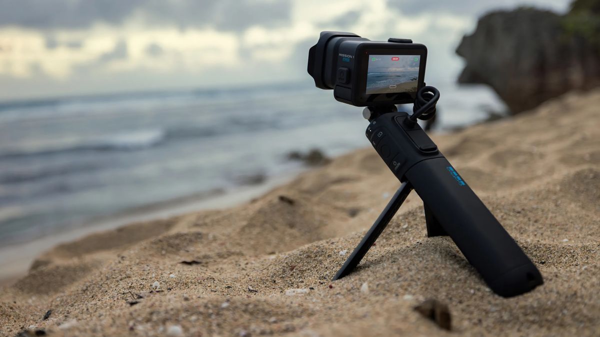 The GoPro Volta2used as a tripod on the beach